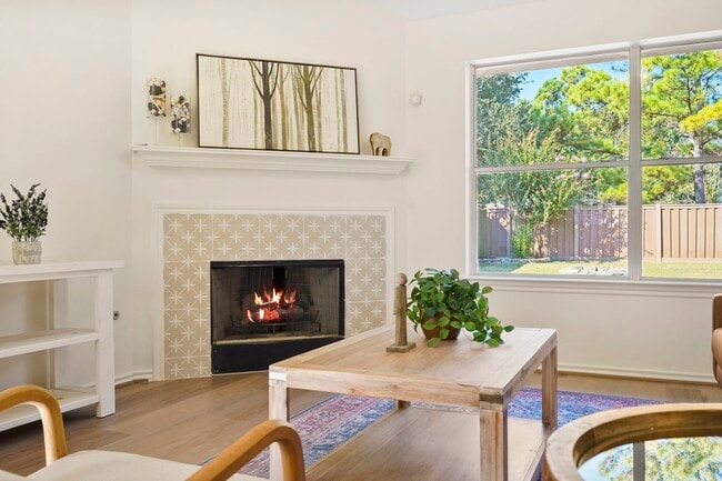 Building Photo - 22015 Bronze Leaf Dr