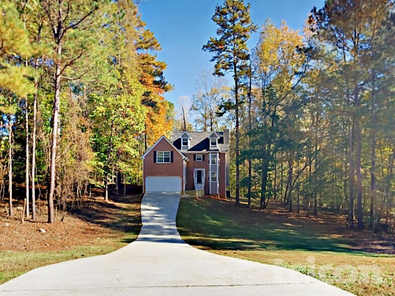 Building Photo - 3912 Laurel Bend Dr