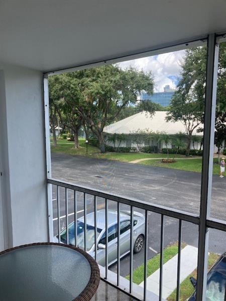 Building Photo - 6329 Bay Club Dr