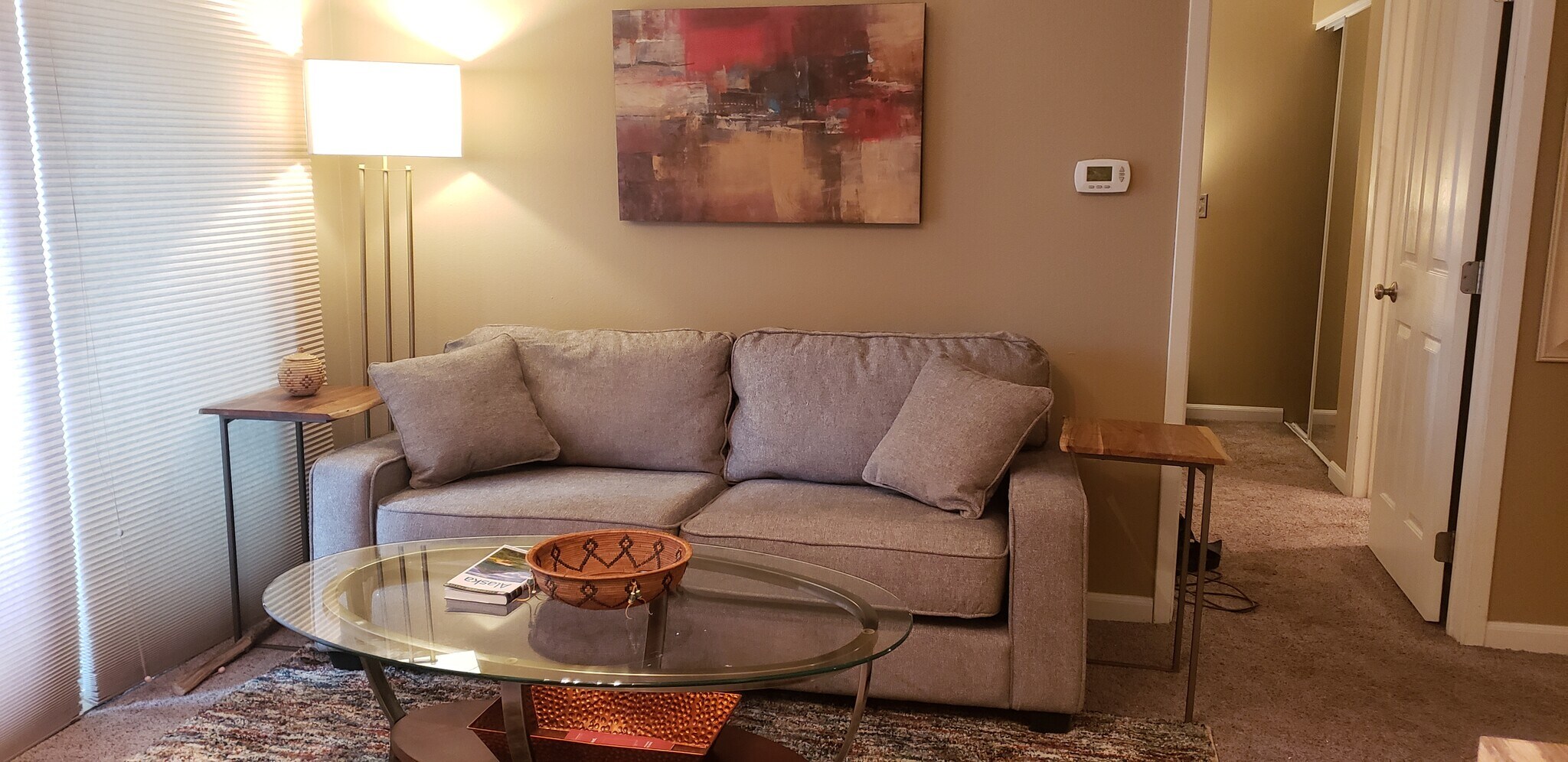 Building Photo - 9715 Independence Dr