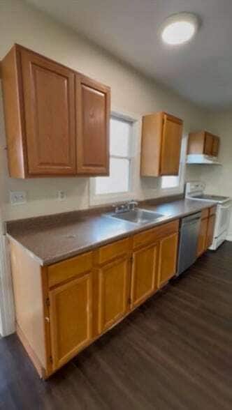 Building Photo - 15 Oakes Ave