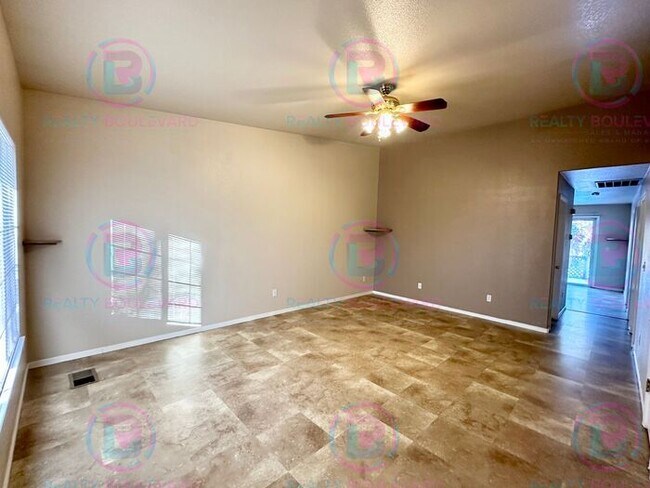 Building Photo - 1 Month Free!!! Beautiful 3BR 2 Bath home with RV Parking!