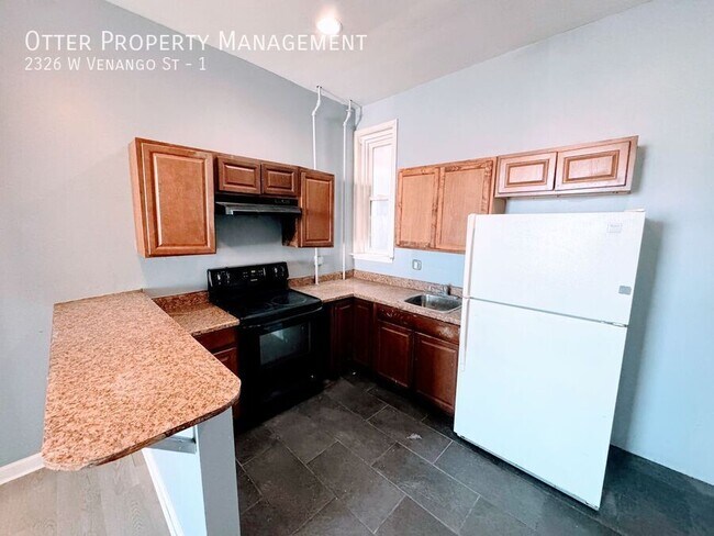 Building Photo - 2326 W Venango St