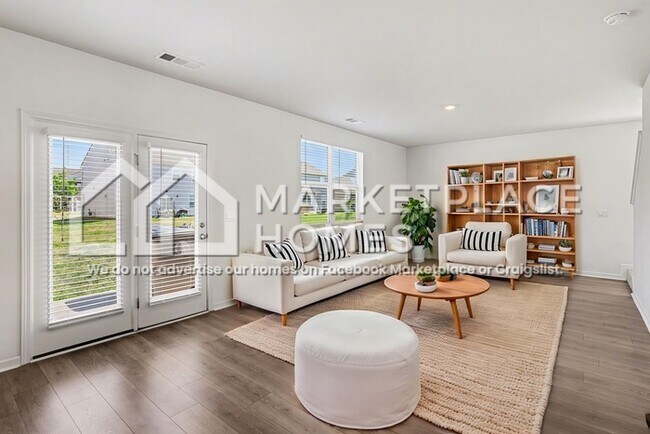 Building Photo - 5628 Hickory Woods Dr