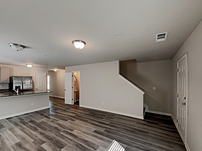 Building Photo - 1052 Wedgewood Ct NE