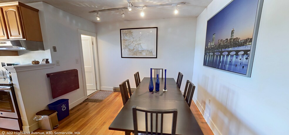 Building Photo - 390 Highland Ave