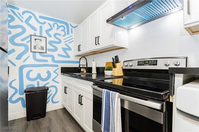 Building Photo - 522 E St Louis Ave