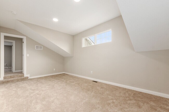 Building Photo - 727 Habitat Wy