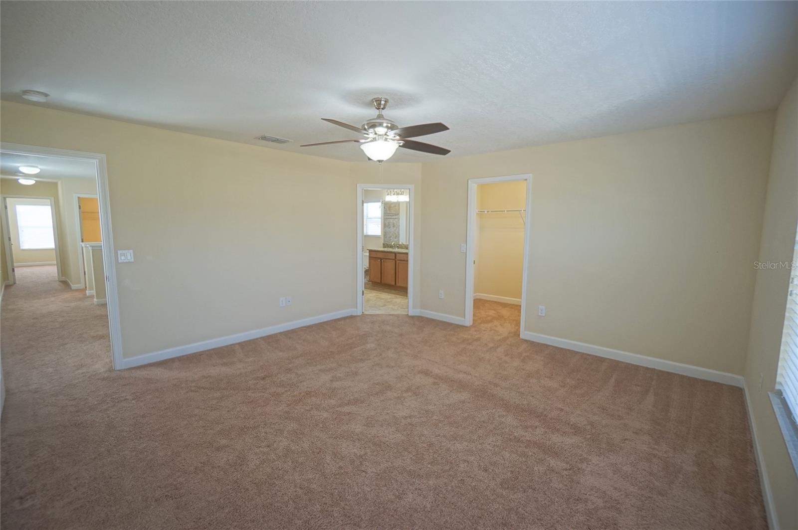 Building Photo - 2822 Lantern Hill Ave