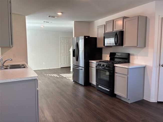 Building Photo - 6133 Dunsmore Cyn Ln