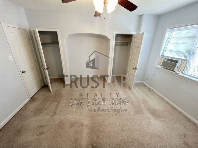 Building Photo - 2202 S Woodstock St