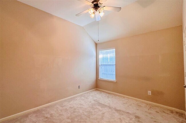 Building Photo - 24535 Sawgrass Meadow Ln
