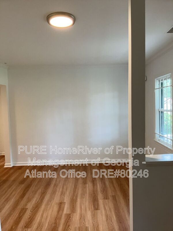 Building Photo - 1809 Ellington St