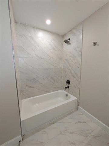 Building Photo - 1105 Sherwood Dr