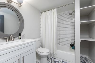 Building Photo - 4524 Virginia Avenue