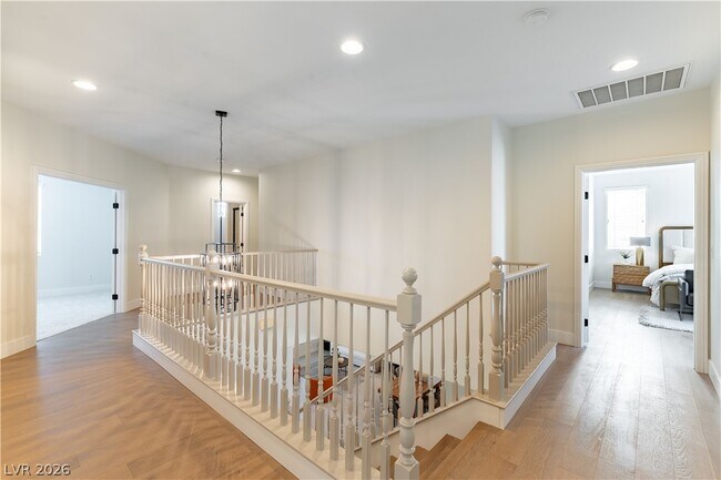 Building Photo - 9632 Staff Ln