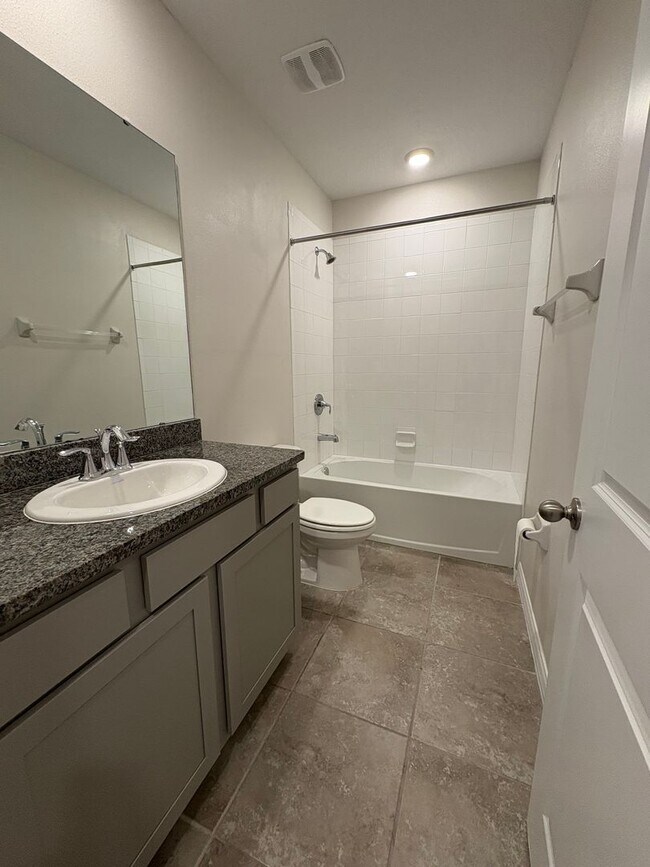 Building Photo - 2869 Midnight Pearl Dr