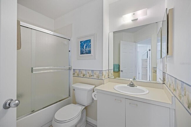 Building Photo - 880 Bird Bay Dr W