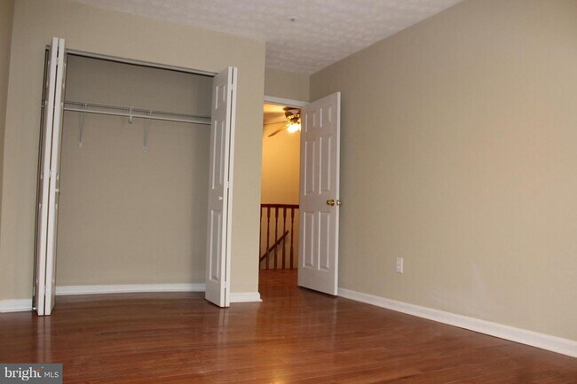 Building Photo - 4832 Brookstone Terrace