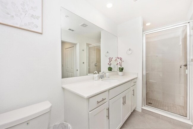 Building Photo - 12280 Wellen Golf St