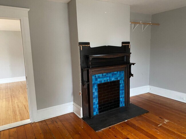 Building Photo - 685 Franklin St