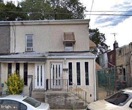 Building Photo - 2070 Haines St