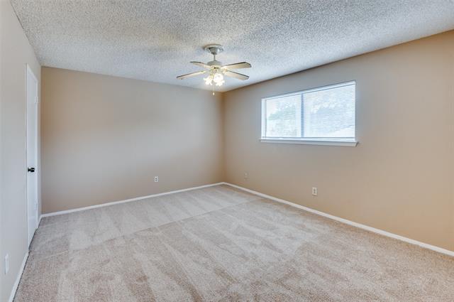 Building Photo - 2440 Briarcliff Dr