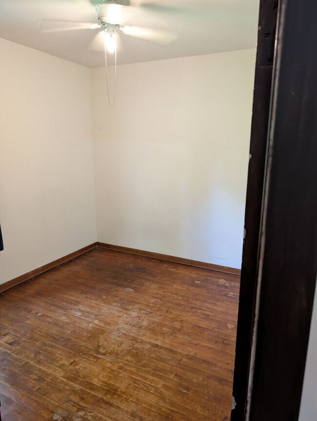 Building Photo - 2411 N Cramer St