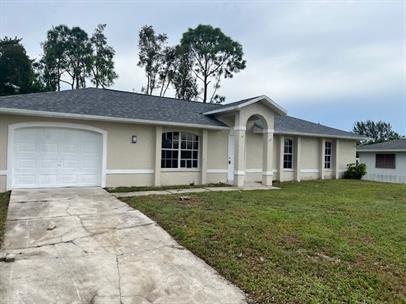 Primary Photo - Charming 3-Bedroom Home in Fort Myers – An...