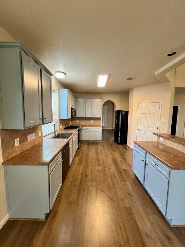 Building Photo - 24938 Mason Trail Dr