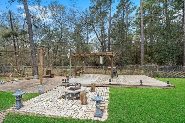 Building Photo - 2438 Ripplewood Dr