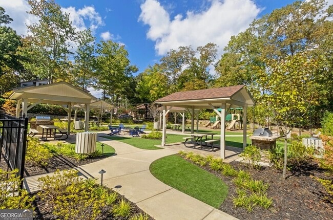 Building Photo - 2845 Holcomb Bridge Rd