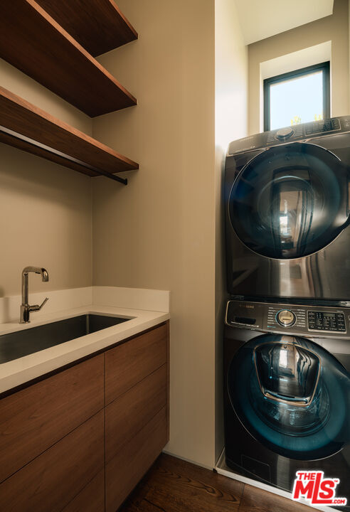 Building Photo - 530 N La Jolla Ave