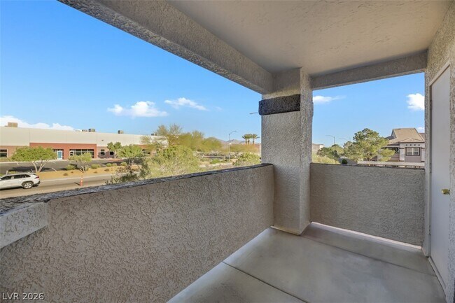 Building Photo - 7255 W Sunset Rd