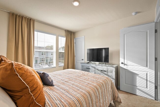 Building Photo - 2877 Mule Deer Cir