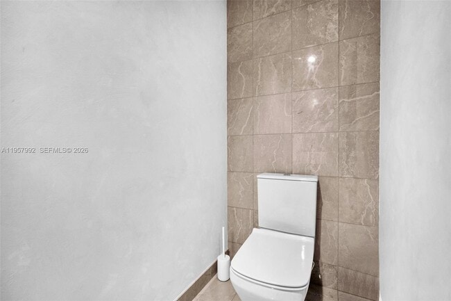 Building Photo - 1000 Brickell Plaza