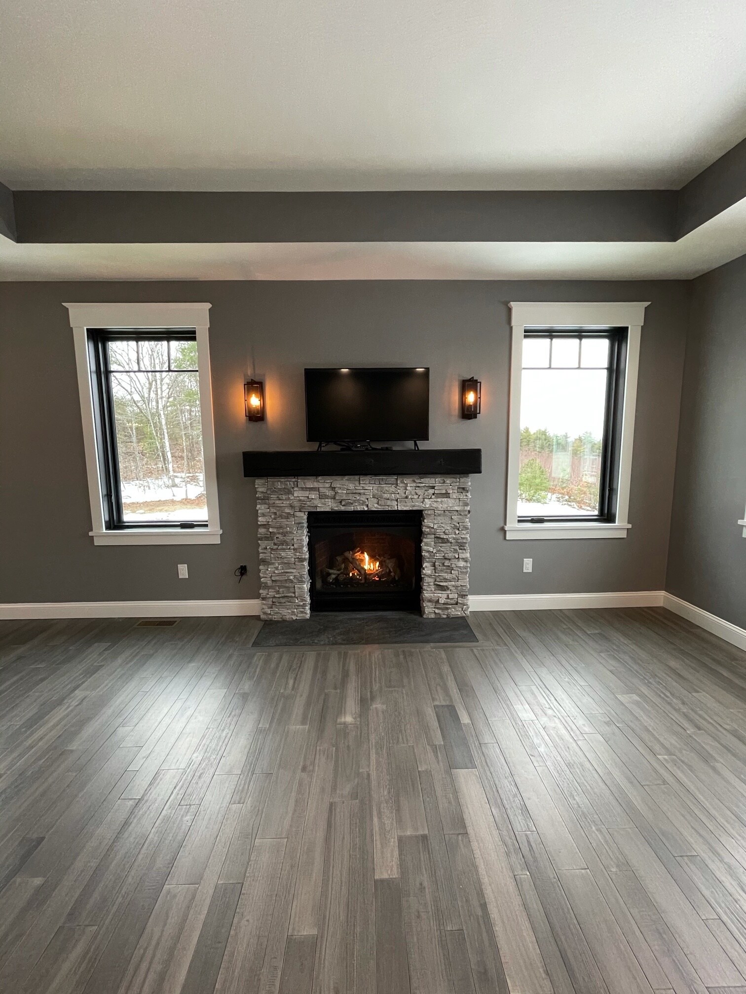 Enjoy the cozy gas Fireplace - 30 Quimby Mountain Rd