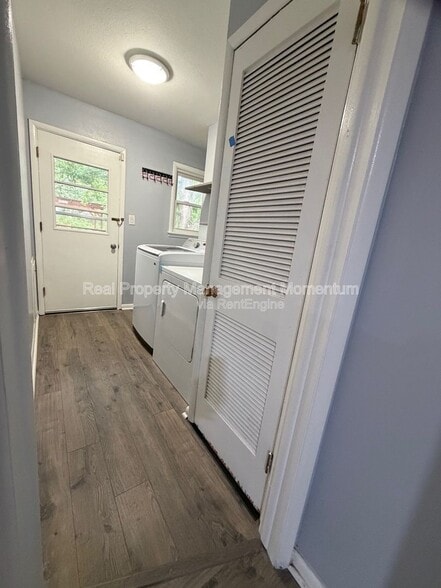 Building Photo - 1105 13th St