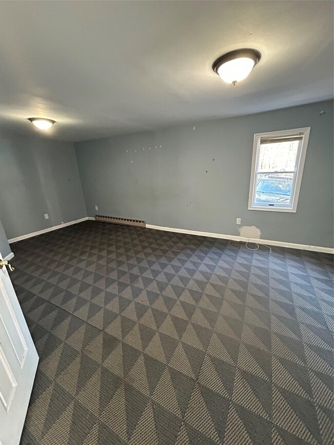Building Photo - 864 NY-22