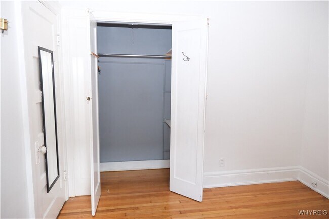 Building Photo - 356 Woodward Ave