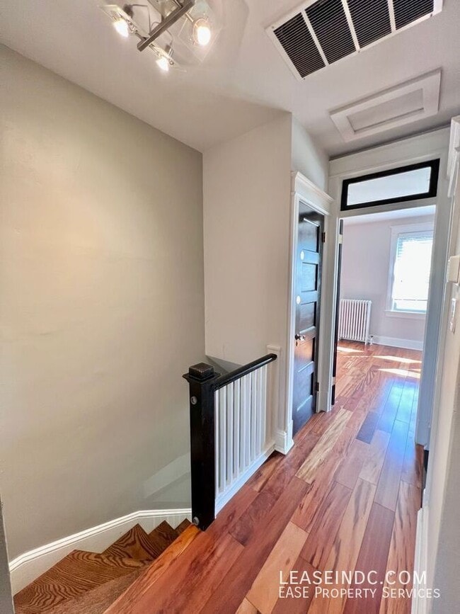 Building Photo - 5022 5th St NW
