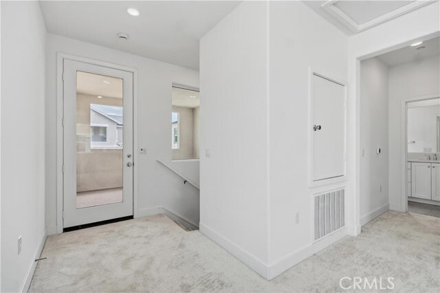 Building Photo - 208 Yerba