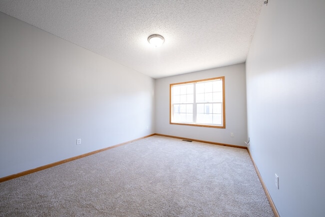 Building Photo - 15316 Founders Ln