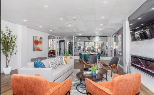 Building Photo - 425 W Paseo Redondo