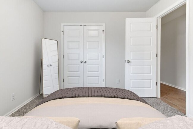 Building Photo - 4 Bedroom Home in Owasso – Open Floor Plan + Modern Finishes