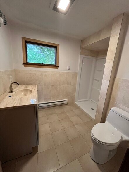 Bathroom - 54 Pleasant St
