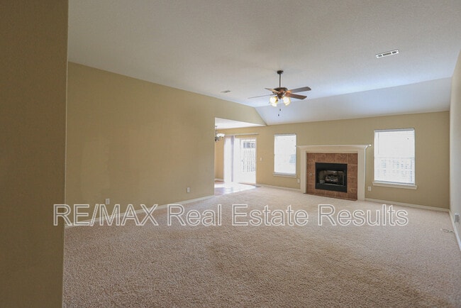 Building Photo - 6303 S 37th St
