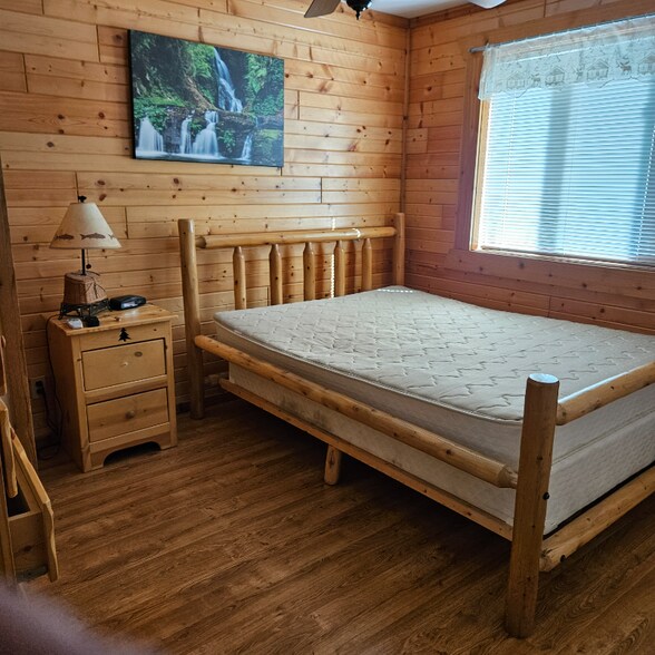 Building Photo - 459 Overlook Ct