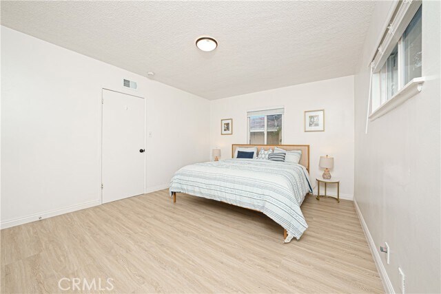 Building Photo - 895 Altura Way