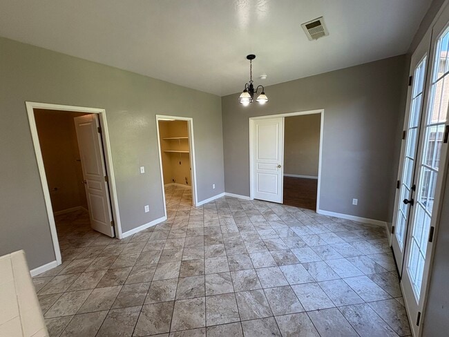 Building Photo - Two story home in SW Visalia coming soon!